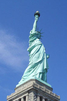 Who was the sculptor of the Statue of Liberty?